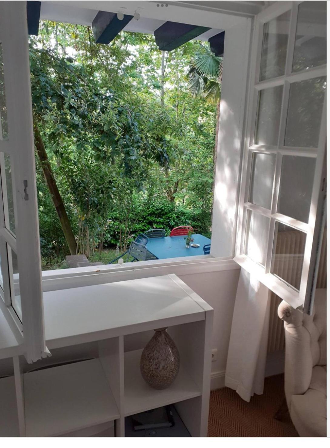 Bed and Breakfast Mendiska Bayona Exterior foto